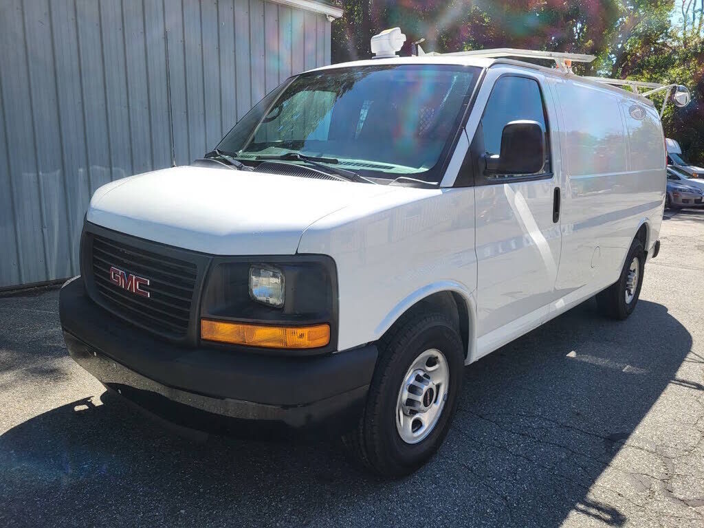 2014 GMC Savana
