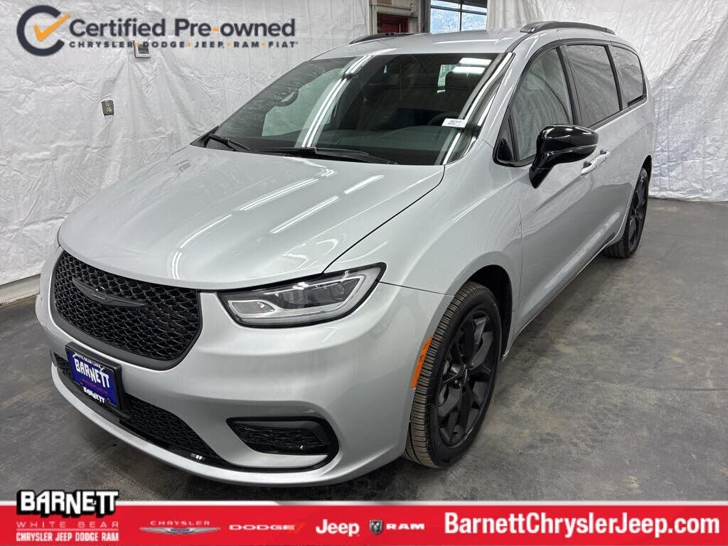 2024 CHRYSLER Pacifica