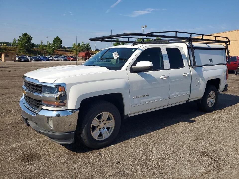 2018 CHEVROLET Silverado