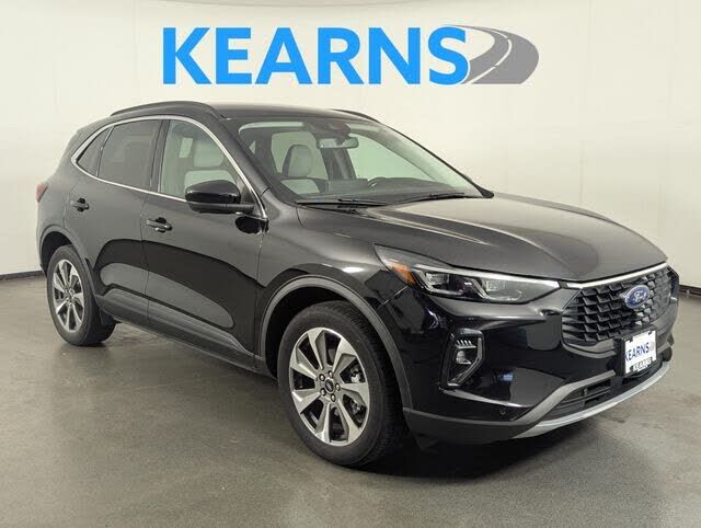 2023 FORD Escape