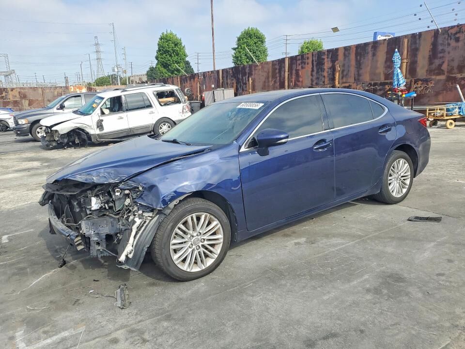 2013 LEXUS ES