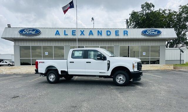 2026 FORD F-250