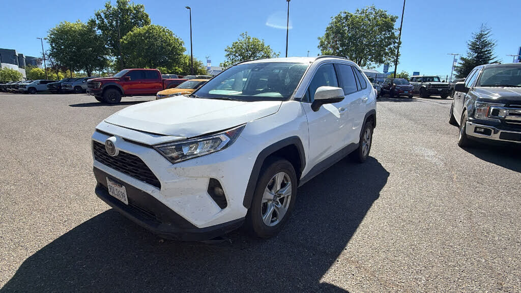 2020 TOYOTA RAV4