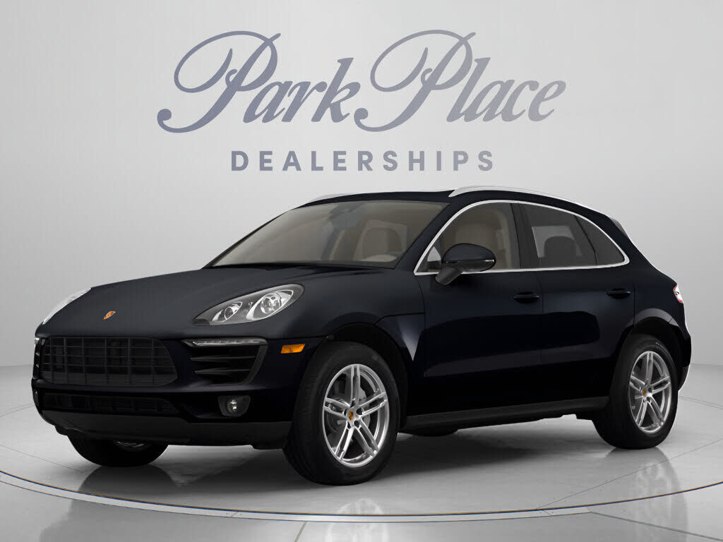 2017 PORSCHE Macan