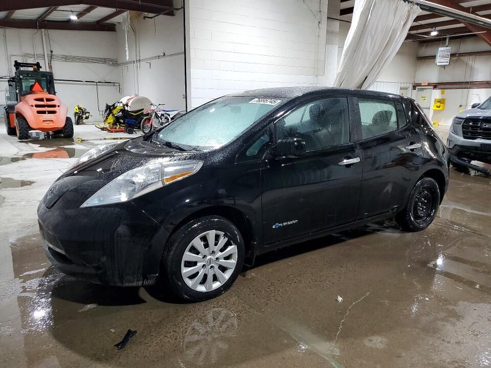 2013 NISSAN Leaf