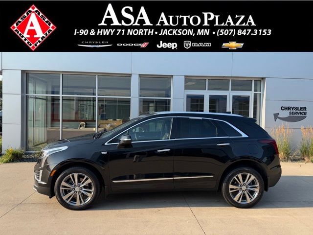 2023 CADILLAC XT5