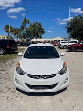 2012 HYUNDAI Elantra