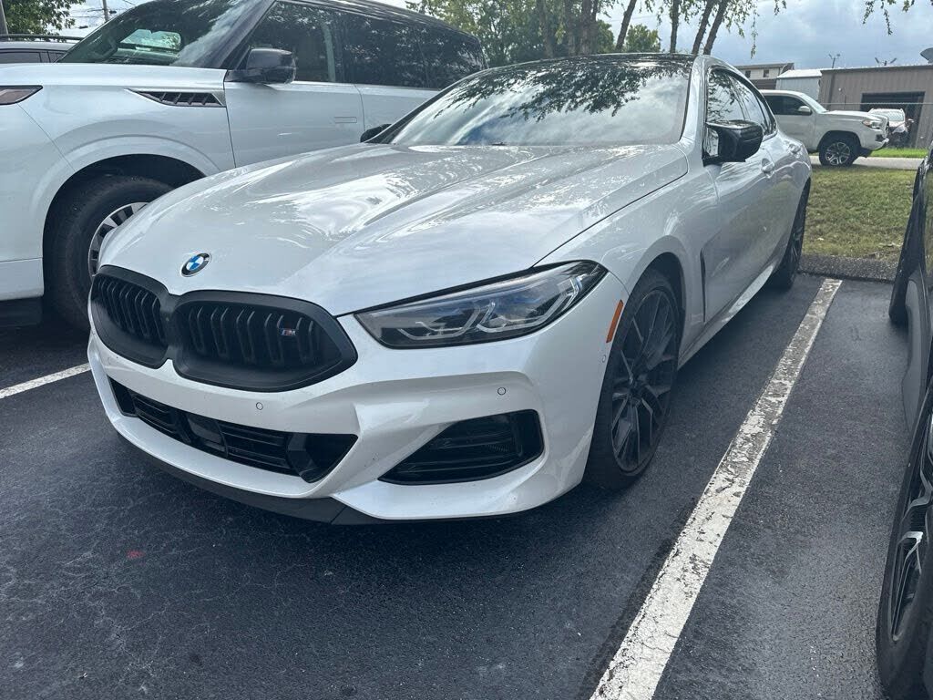 2026 BMW M8