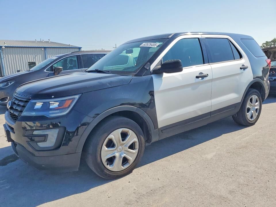 2017 FORD Explorer