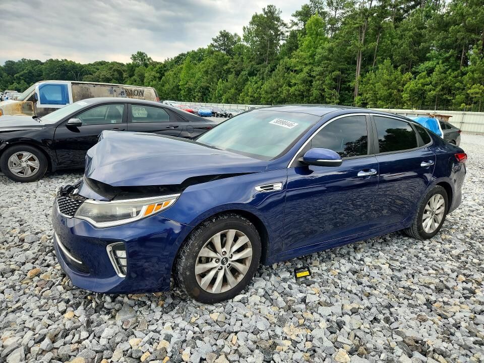 2018 KIA Optima