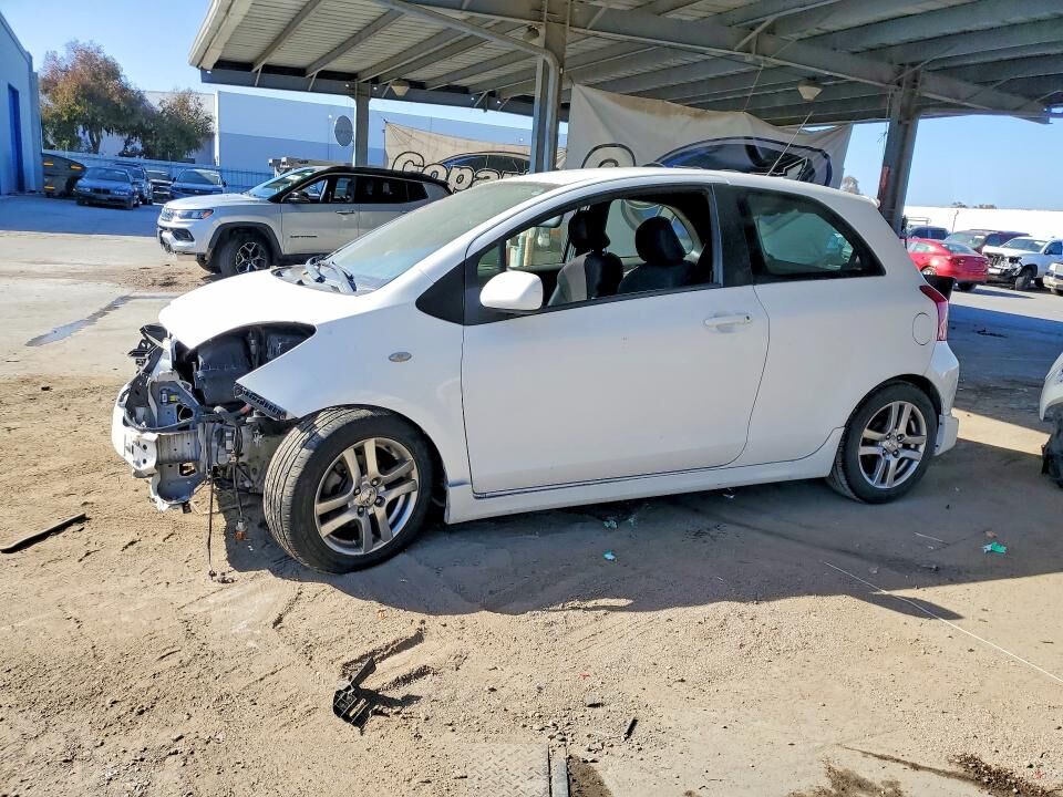 2008 TOYOTA Yaris