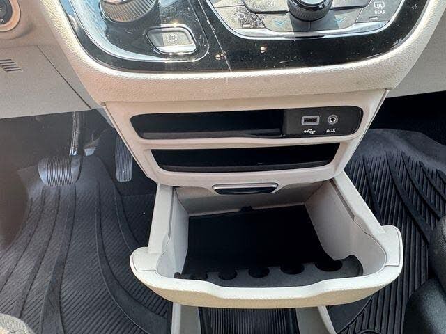 2020 CHRYSLER Pacifica