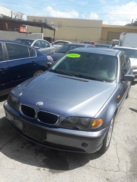 2004 BMW 3 Series