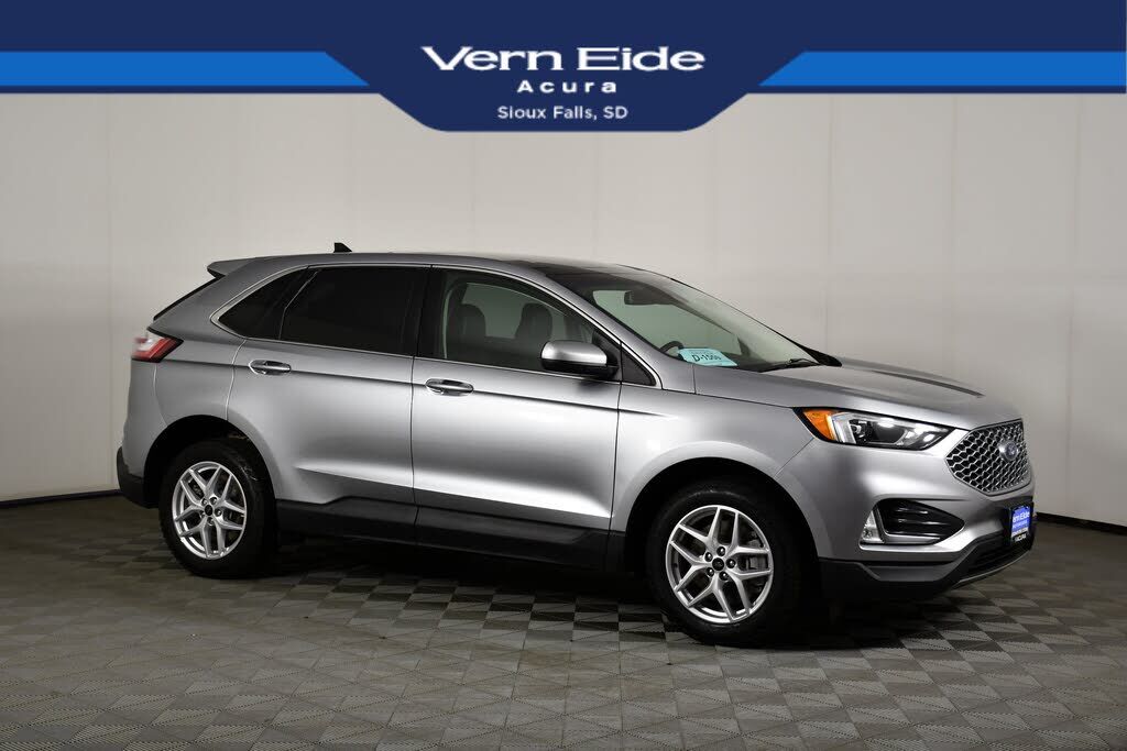 2024 FORD Edge