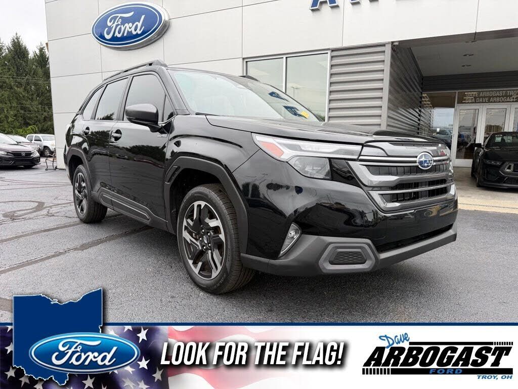 2025 SUBARU Forester