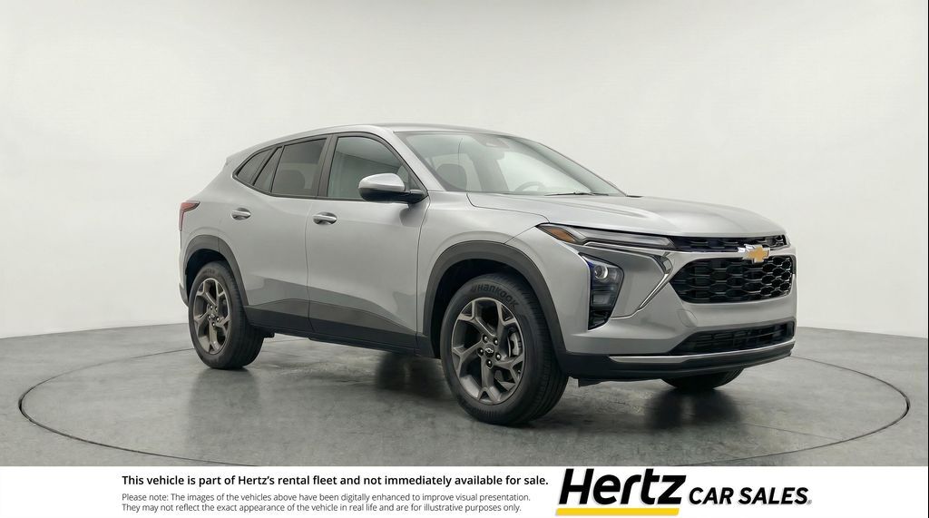 2025 CHEVROLET Trax