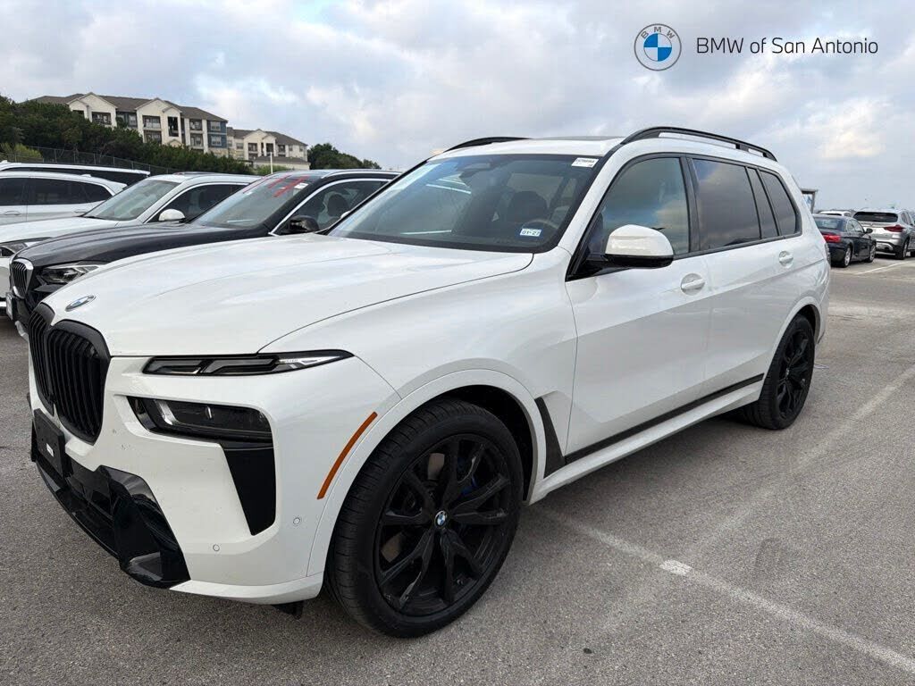 2025 BMW X7