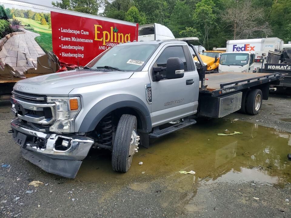 2022 FORD F-550