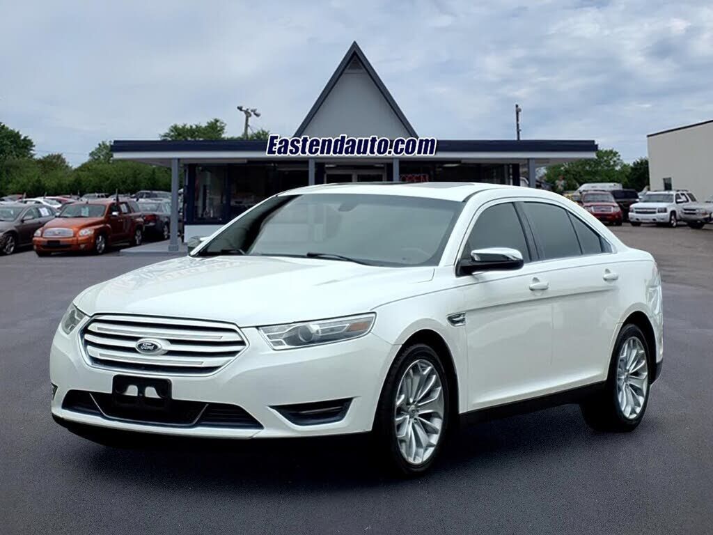2013 FORD Taurus