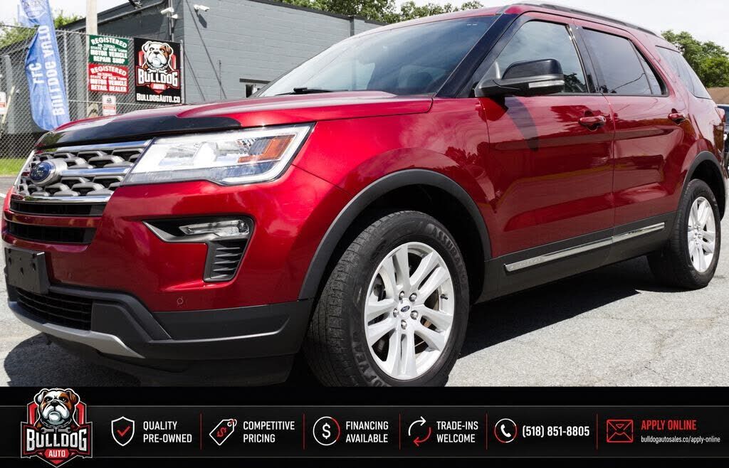 2018 FORD Explorer