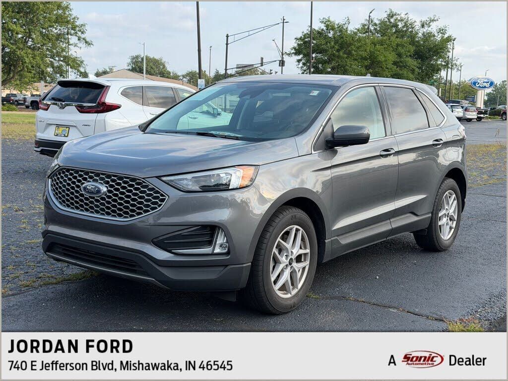 2023 FORD Edge