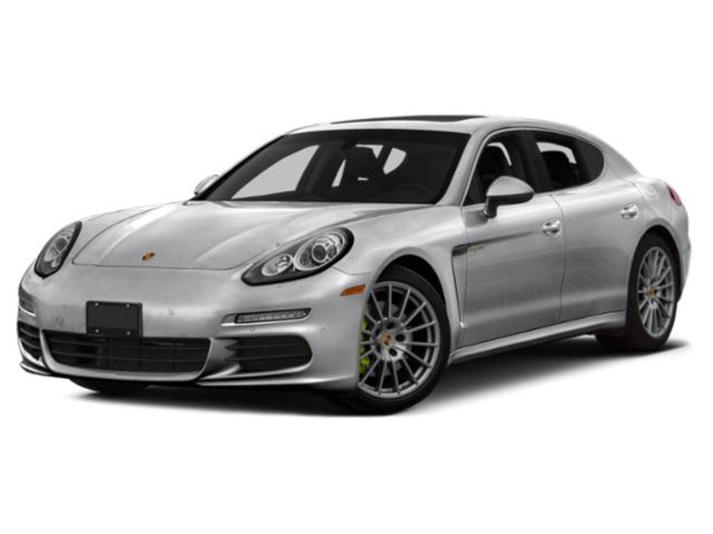 2015 PORSCHE Panamera