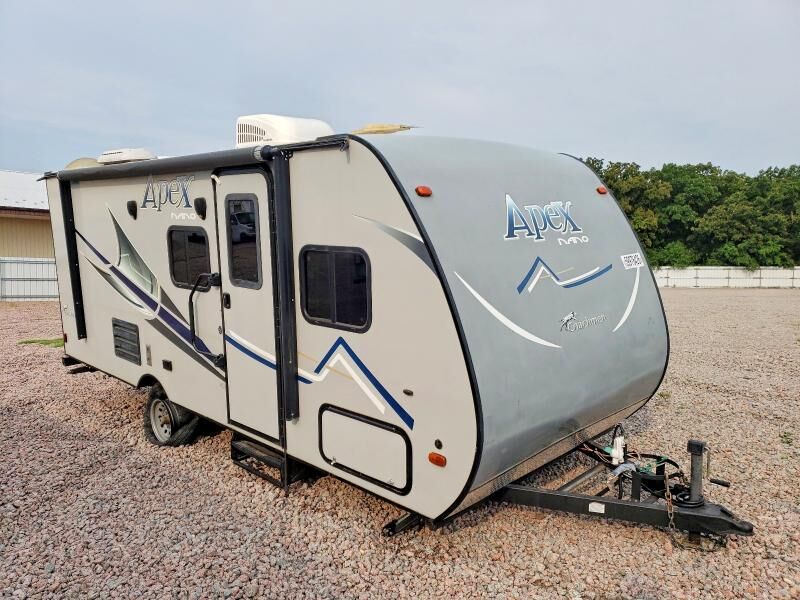 2018 FOREST RIVER Coachmen Apex