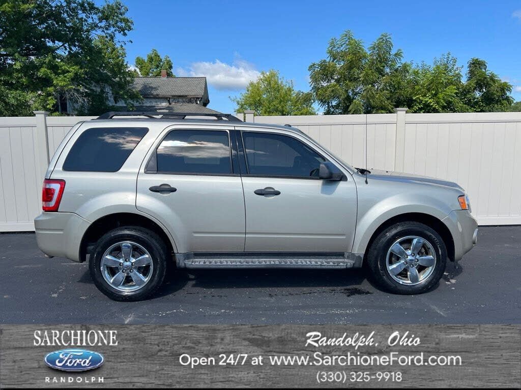 2010 FORD Escape