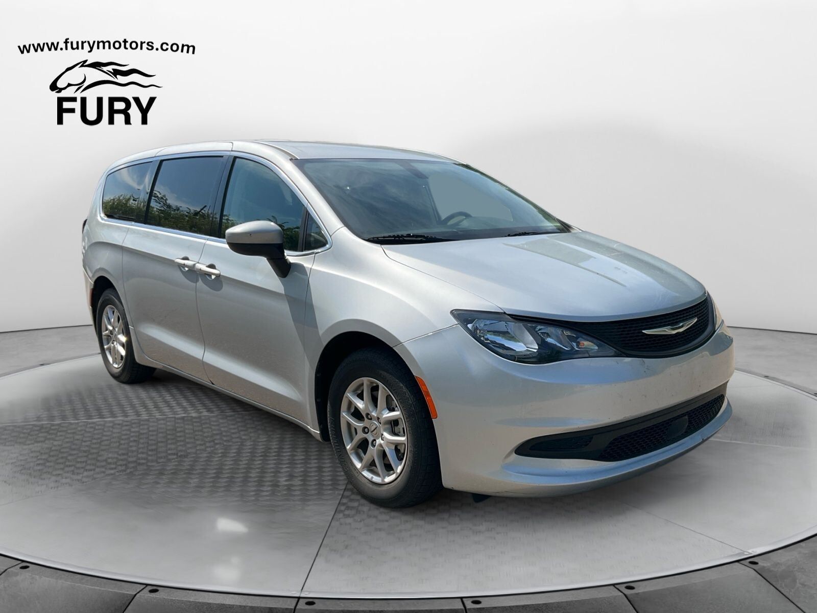 2022 CHRYSLER Voyager
