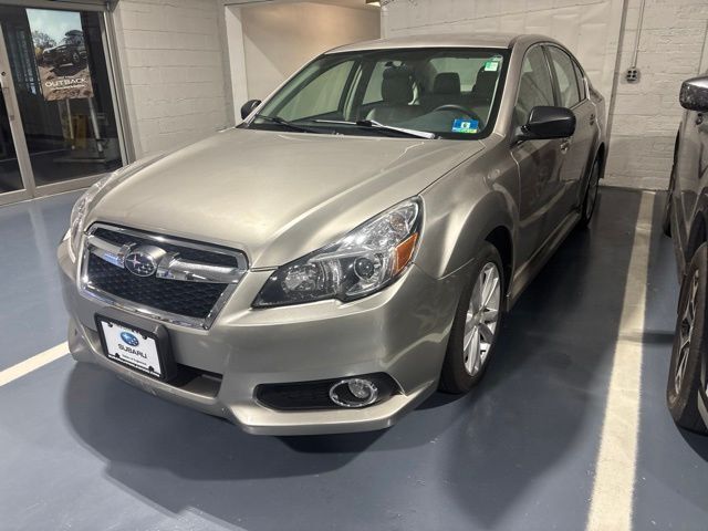 2014 SUBARU Legacy