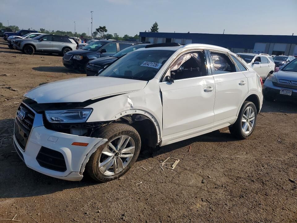2016 AUDI Q3