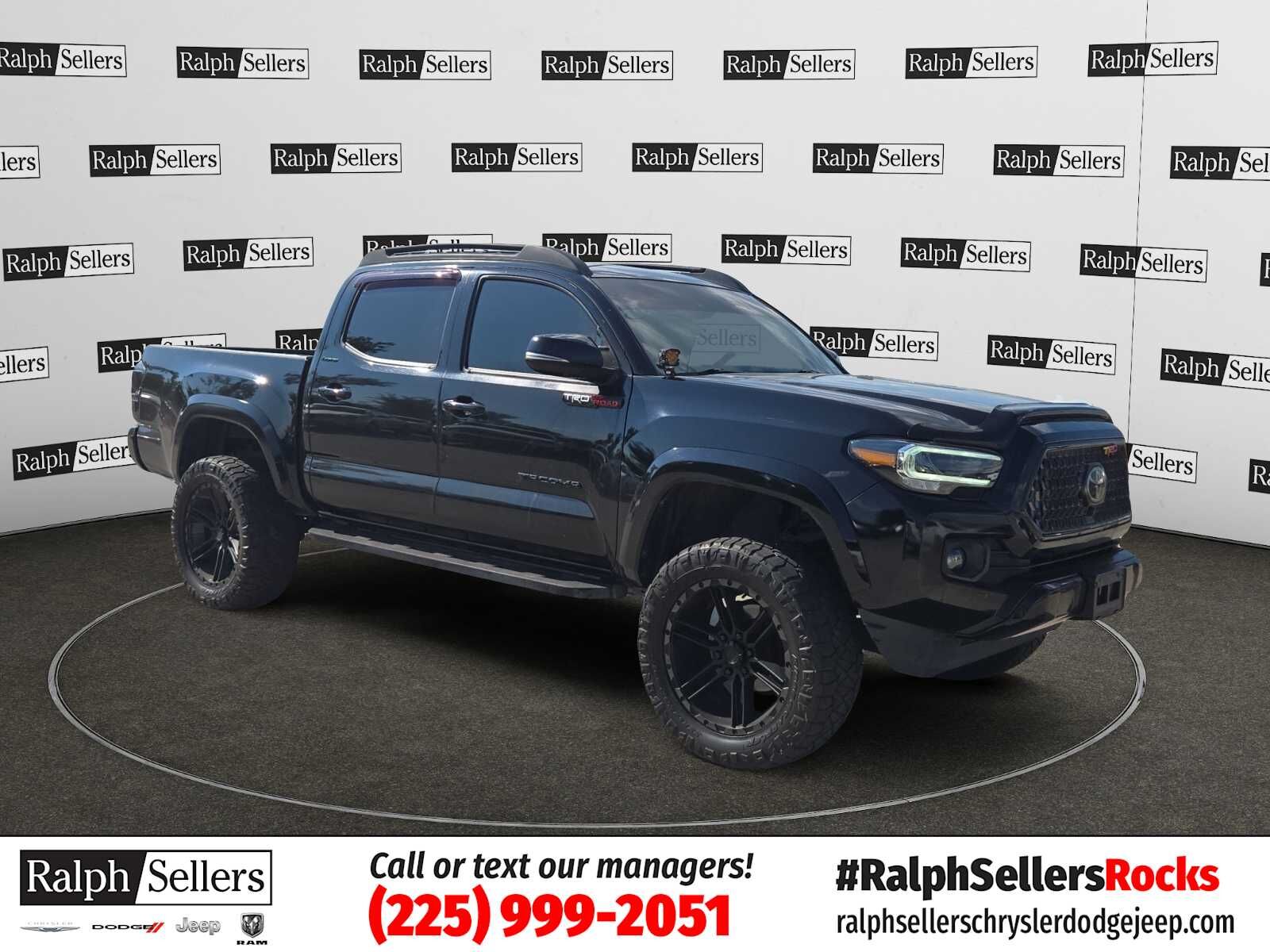 2022 TOYOTA Tacoma