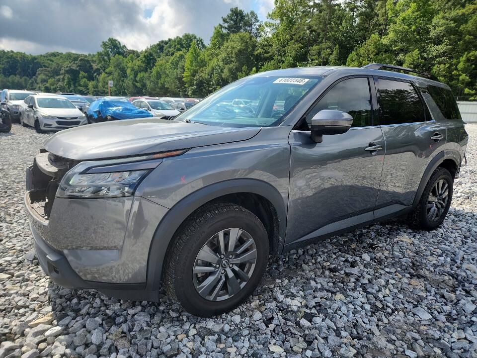 2023 NISSAN Pathfinder