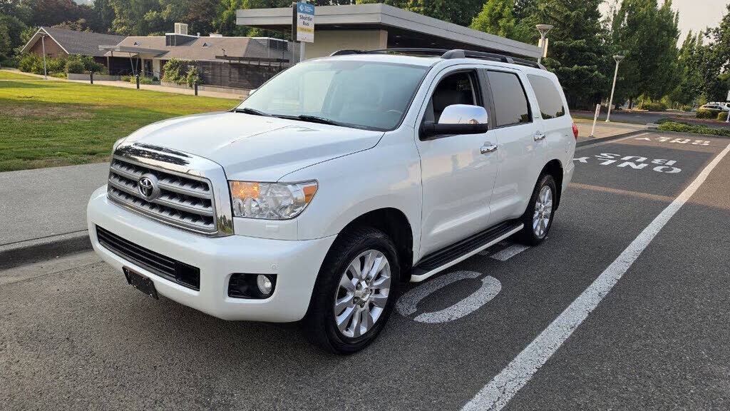 2012 TOYOTA Sequoia