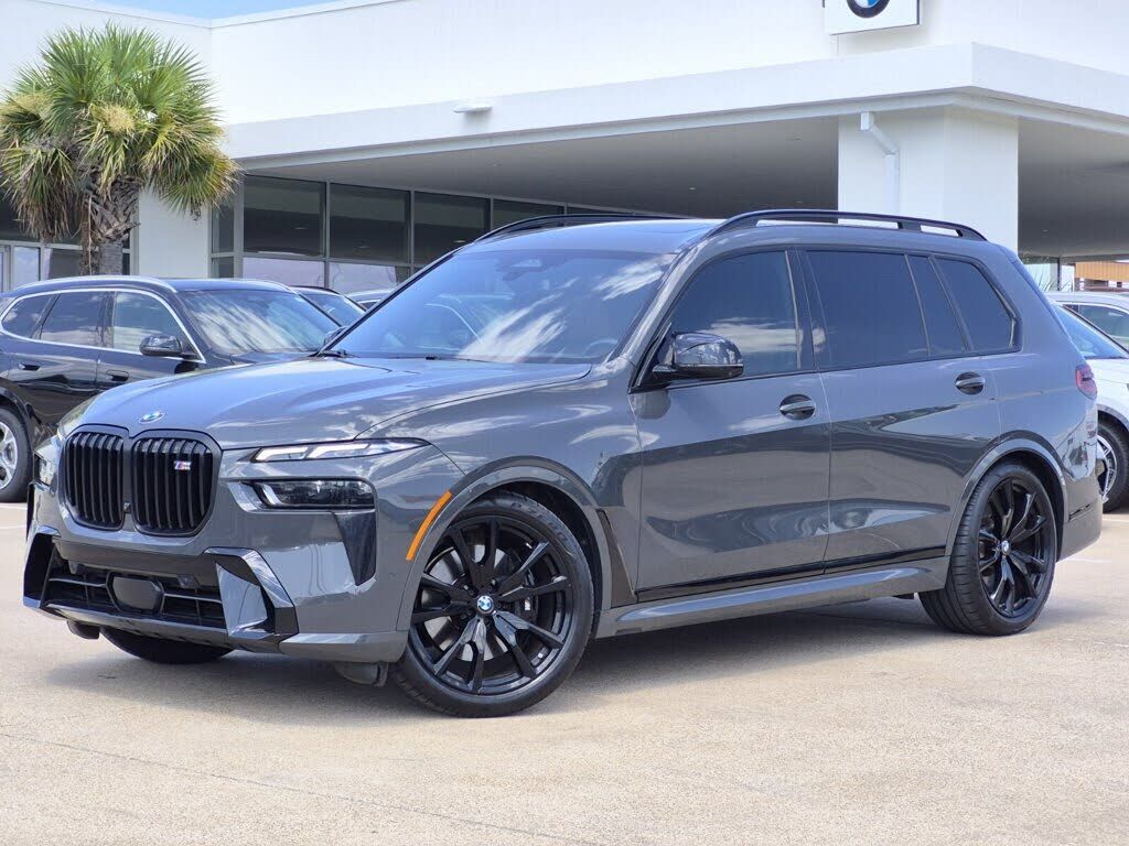 2024 BMW X7