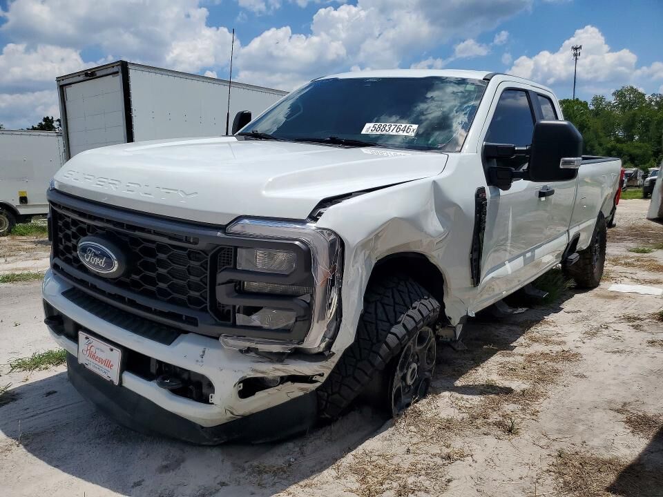 2025 FORD F-350