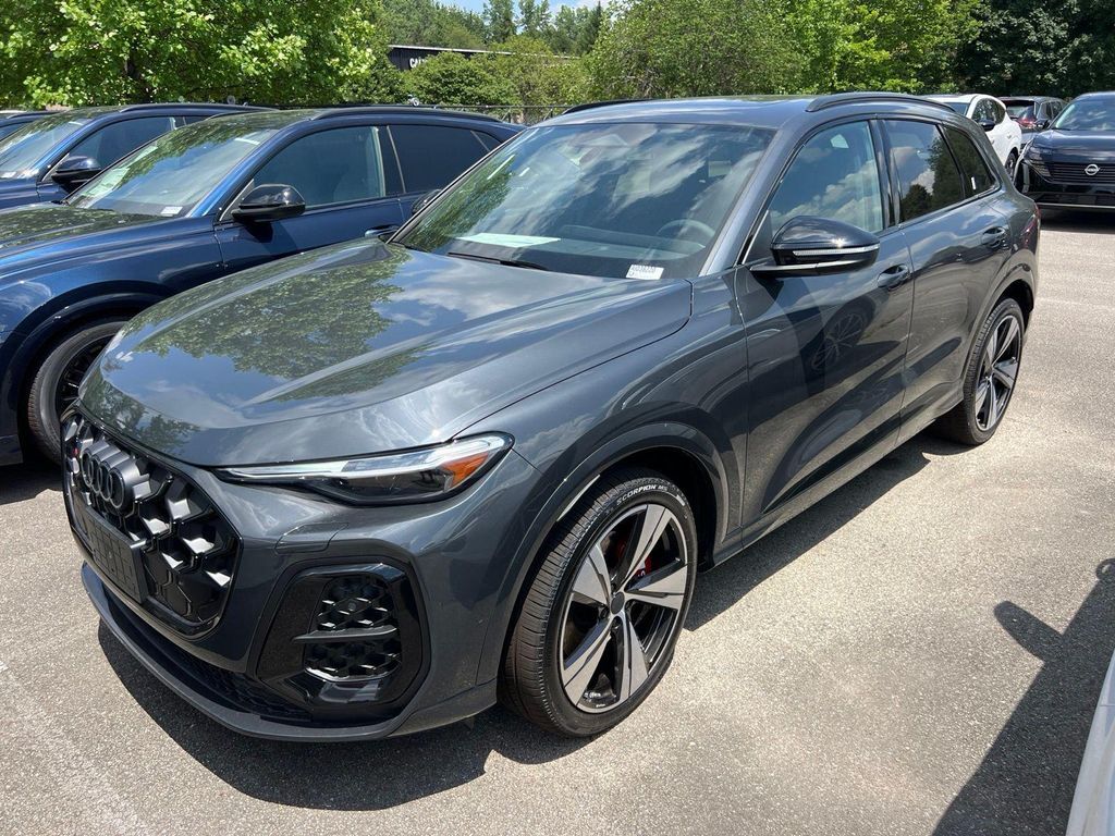 2026 AUDI SQ5
