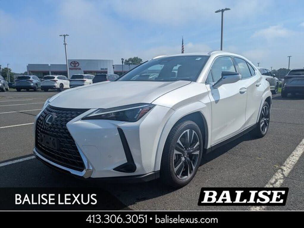 2025 LEXUS UX