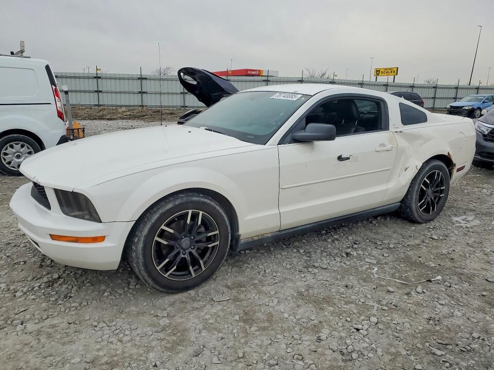 2005 FORD Mustang
