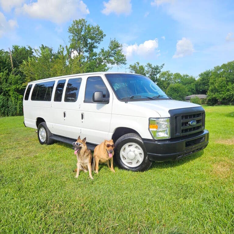 2008 FORD E-350