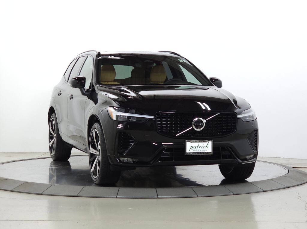 2025 VOLVO XC60
