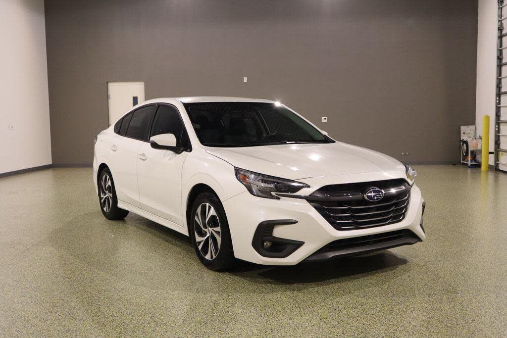 2024 SUBARU Legacy