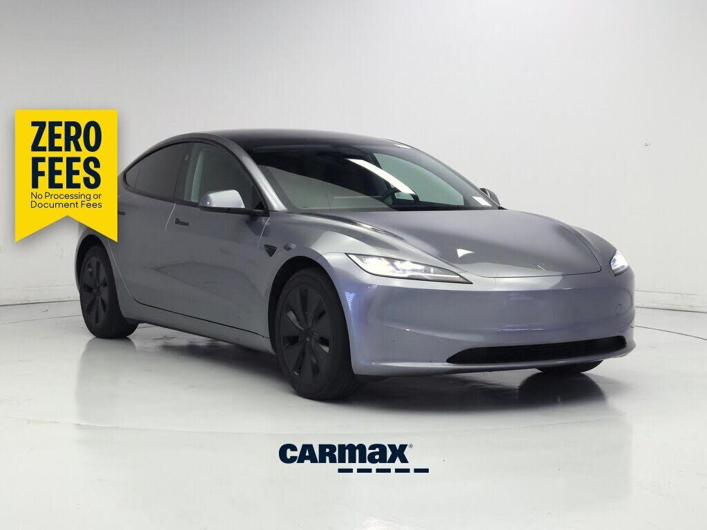 2025 TESLA Model 3