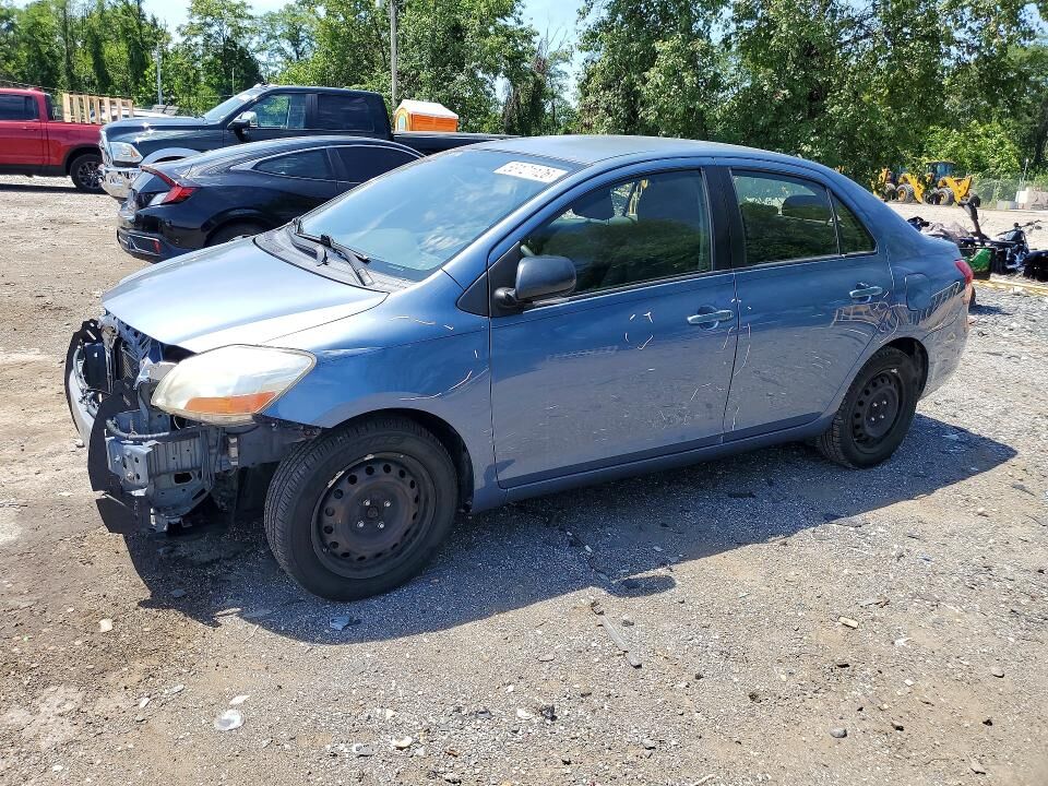 2010 TOYOTA Yaris