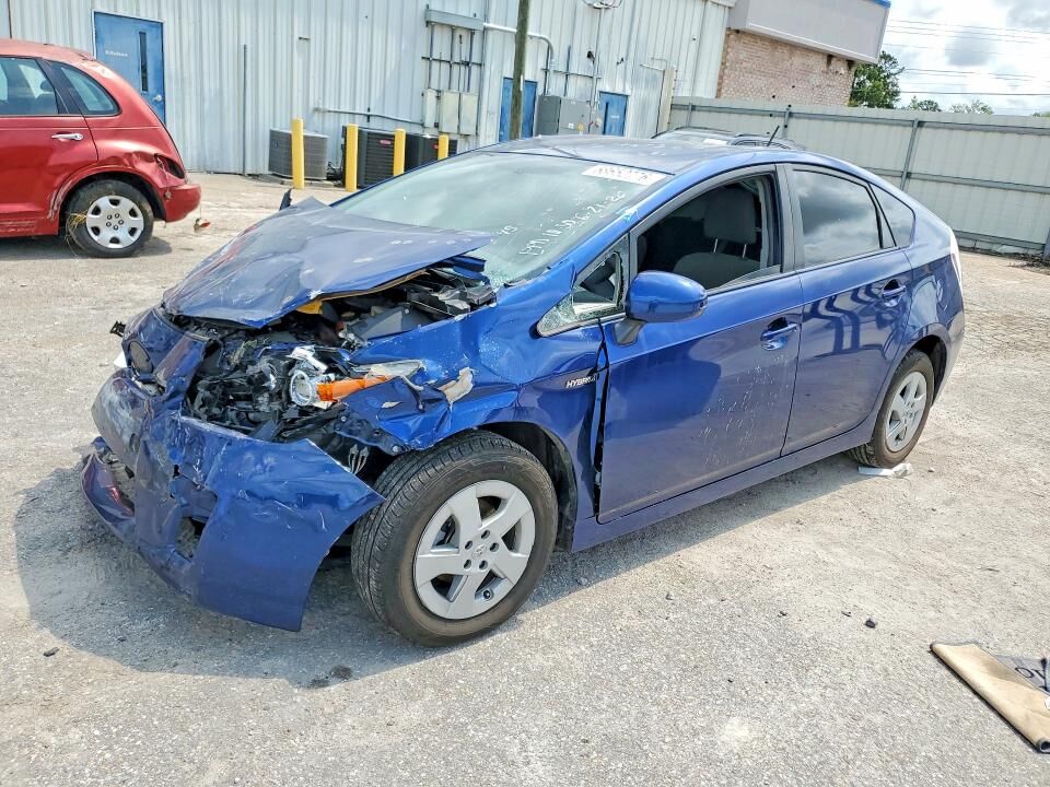 2011 TOYOTA PRIUS