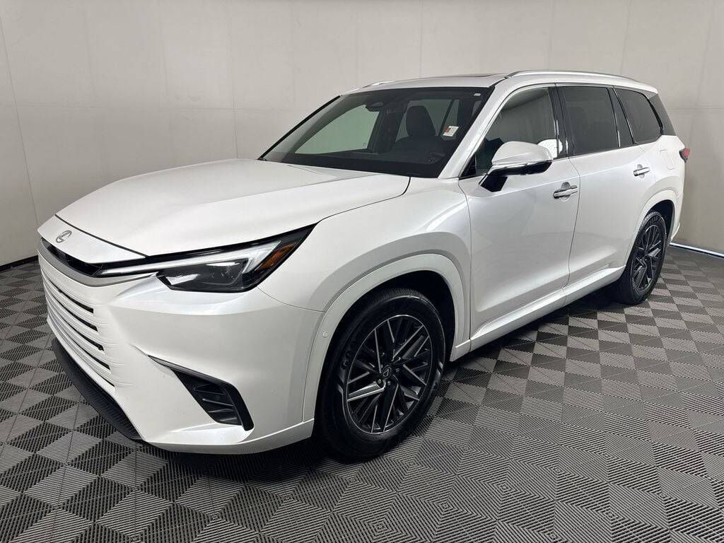 2025 LEXUS TX