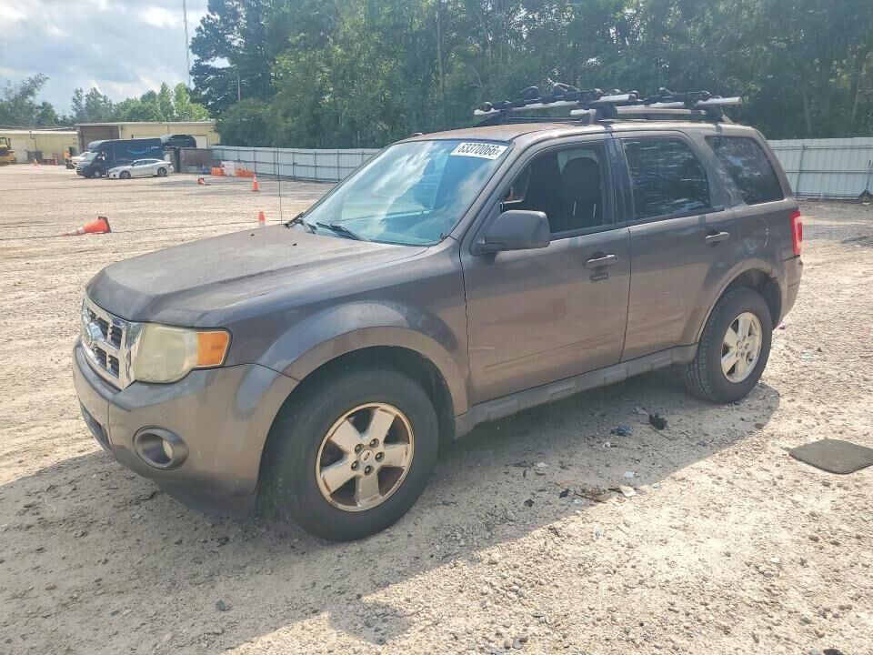 2011 FORD Escape
