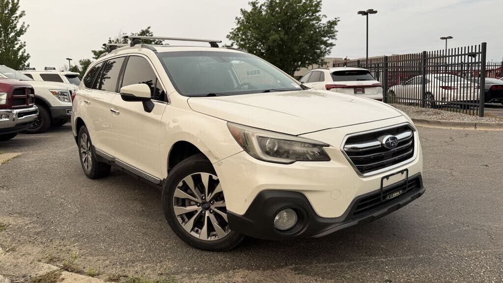 2018 SUBARU Outback