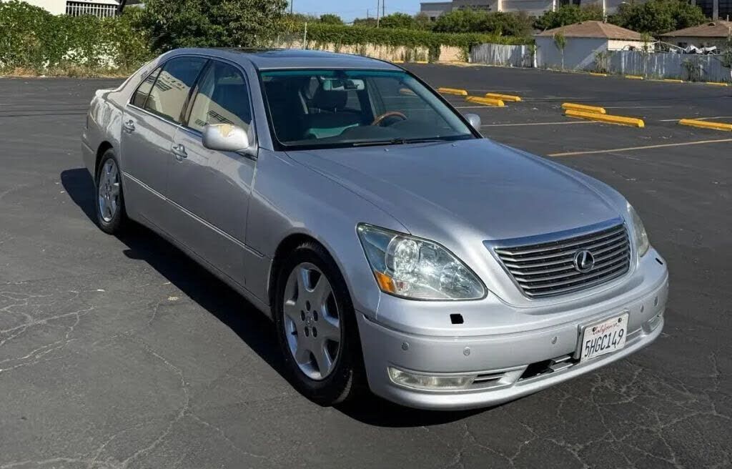 2004 LEXUS LS