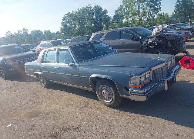 1987 CADILLAC Brougham